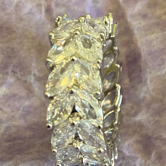 Crystal ring - Picture 3 of 6